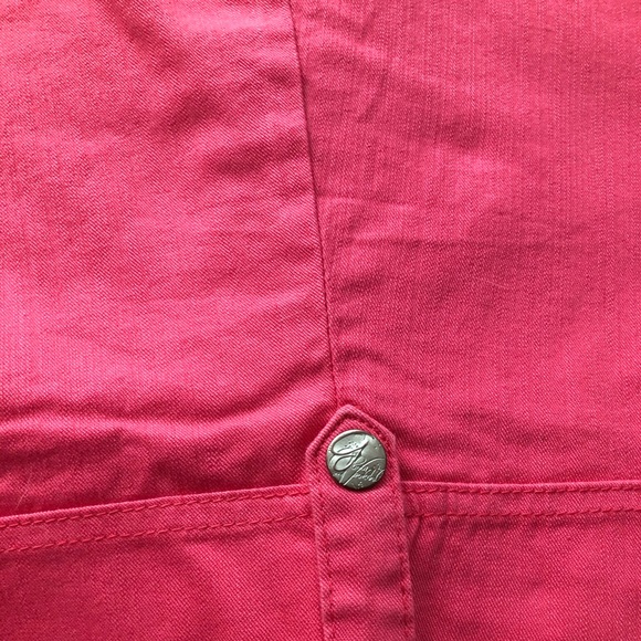 NWOT Gloria Vanderbilt coral shorts - Picture 4 of 4